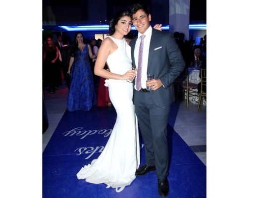 Ivanna Castillo y Fernando Carrillo.