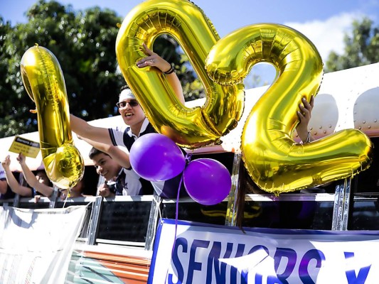 Seniors Entrance de la Macris School 2020