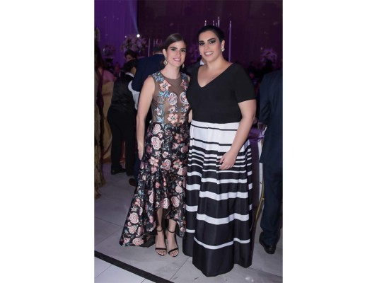 Guillermo Orellana y Giordanna Kafati festejan su boda