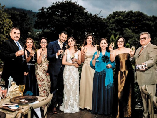 ¡La boda de Alvaro Javier Andrino Flores y Luisa Mireya Juárez Carbajal!