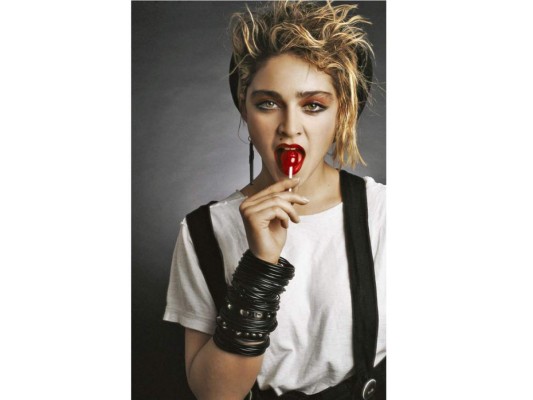 Madonna perdió a su mamá de cáncer de mamas a una edad muy temprana y esto la afecto mucho