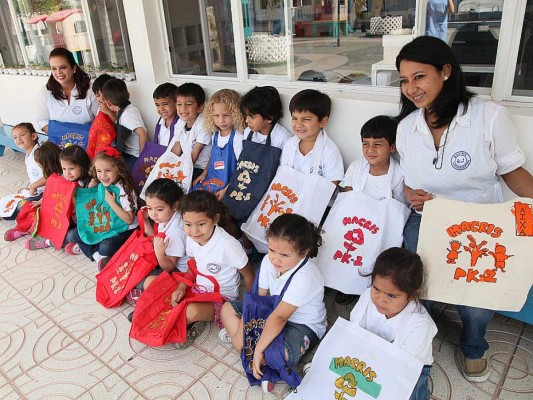 Día de la Madre tierra en Macris Kindergarten