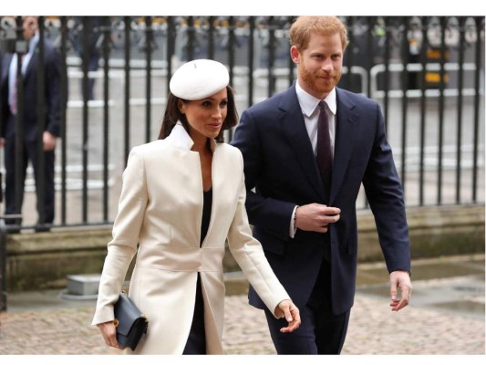 La ex actriz de Hollywood en el primer acto oficial de este año junto con la reina Isabel II, el Príncipe de Gales, la Duquesa de Cornualles, los Duques de Cambridge y su prometido el Príncipe Harry con motivo del Día de la Commonwealth.