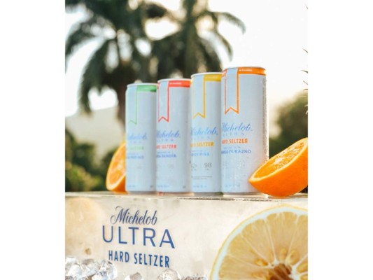 Michelob Ultra Hard Seltzer: el sabor perfecto que te refresca