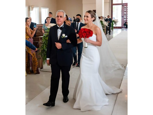 La boda de Ramón Medina y Erika Andonie