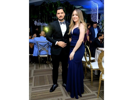 Bechir Bendeck y Lilian Pineda celebran boda religiosa