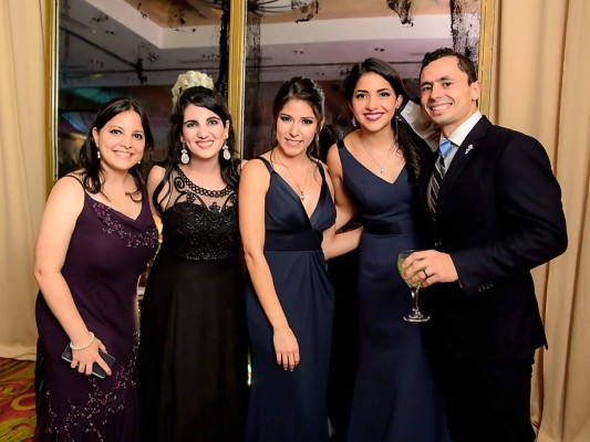 La boda de Henry Mauricio Soliman y Victoria Alejandra Valladares