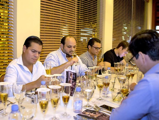 El hotel Real InterContinental presenta la cata de whisky The Macallan  