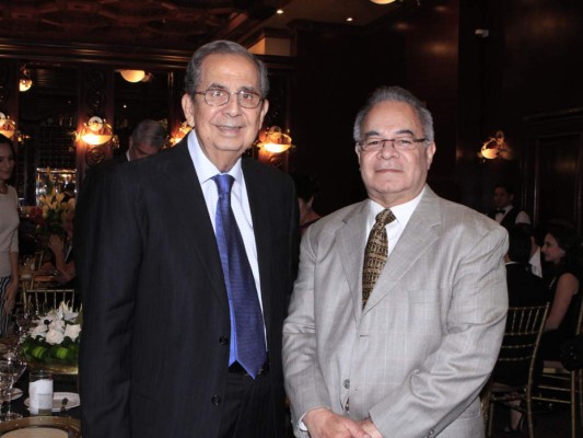 Cena con Felipe Calderón
