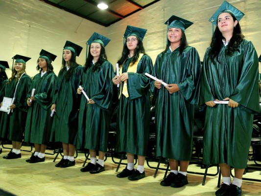 Graduación de los Seniors 2019 de Elvel School