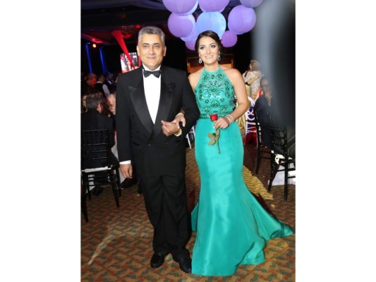 Ricardo y Nadia Farach