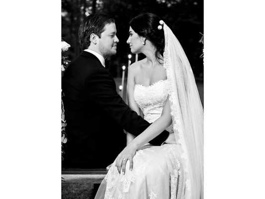 La boda de Alejandra Cornavaca y Gabriel Kafati
