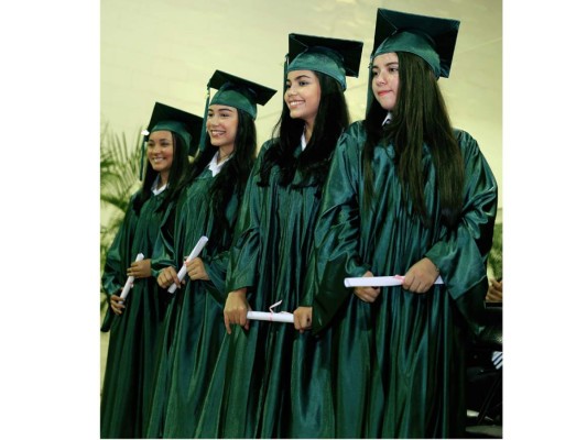 Graduación de los Seniors 2019 de Elvel School