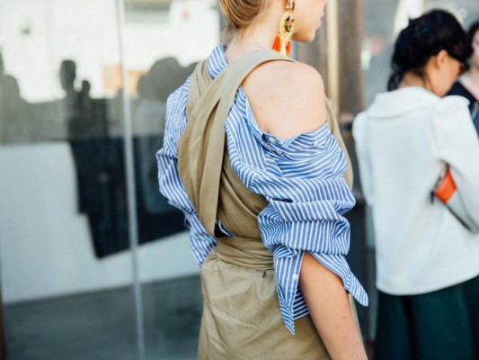 Una camisa + vestido: fue un hit en el 2016 durante las semanas de la moda y lo seguirán siendo en el 2017
