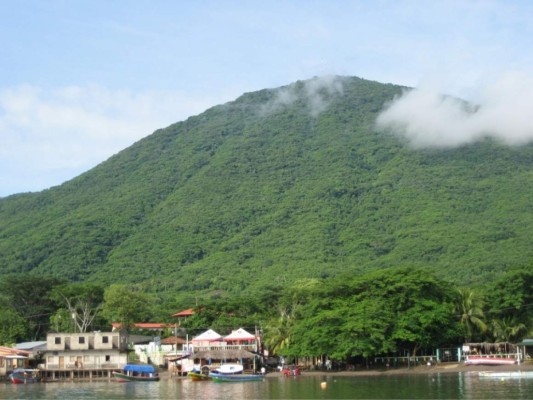 7 destinos con playa en Honduras