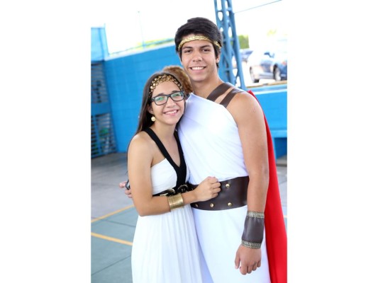 Macris School Seniors Greek Day