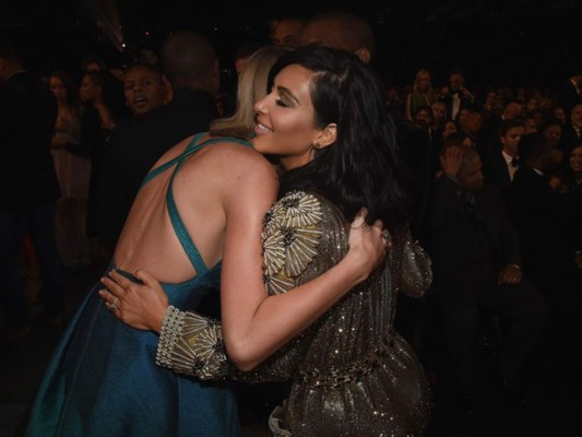 Kim Kardashian y Taylor Swift se enfrentan