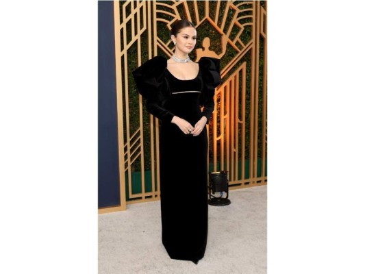 Selena Gomez en Oscar de la Renta