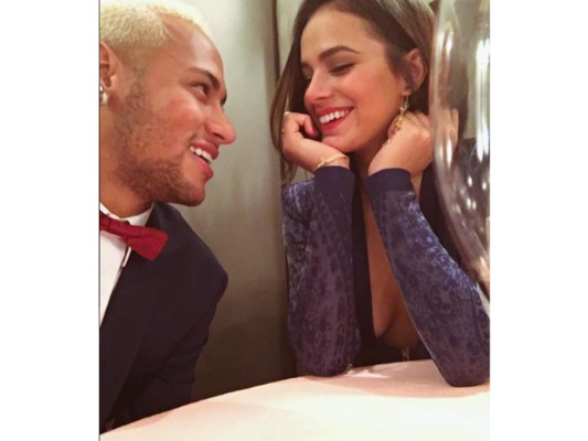 Así celebró Neymar Jr. su cumpleaños