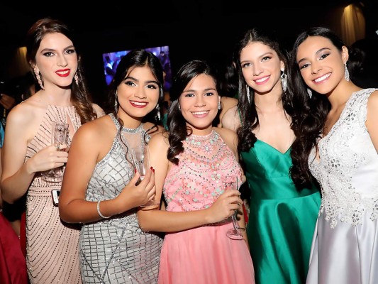 Los mejores momentos de la Prom Night de la Macris School 2019