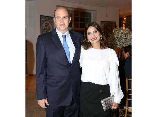 Salvador y Jessica Bandes