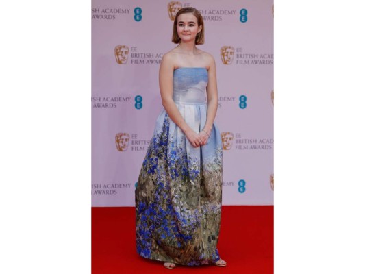 Millicent Simmonds en Óscar de la Renta.
