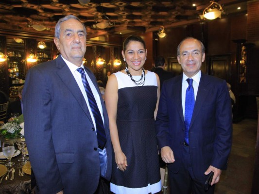 Cena con Felipe Calderón