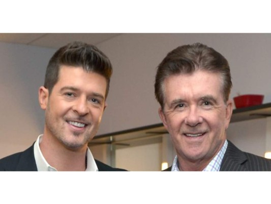El cantautor Robin y Alan Thicke antes de su fallecimiento.