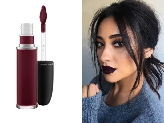 High Drama de MAC, esta recomendación fue del otoño del 2017 y aunque estamos en temporada de verano, este labial mate llegó para quedarse. La razón es un color atrevido pero combina a la perfección para un smokey eyes o un glow makeup en el que tus labios son los protagonistas. Su costo es de 21 dólares