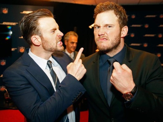 Chris Evans trollea a Chris Pratt en su cumpleaños