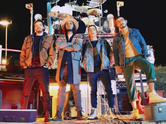 ¡“Al Aire” es el nuevo tema de Morat!