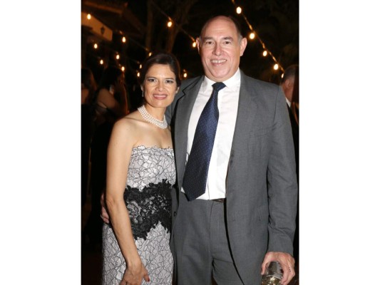 La boda de Marta María Tavel y Juan Carlos Chamorro