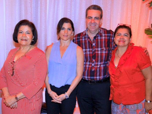 Desfile a beneficio de la Orden Hospitalaria San Juan de Dios