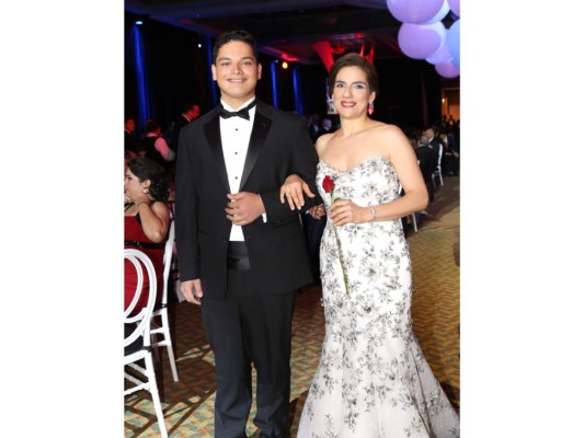 Oscar Emilo y Giselle Bueso