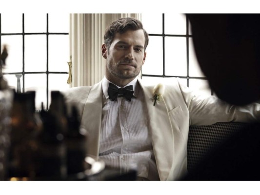 Henry Cavill uno de los actores más hot