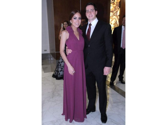 Laurie López y Harry Panting.