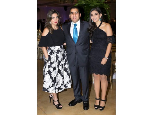 Camilo Kafati recibe homenaje El Forjador 2017  