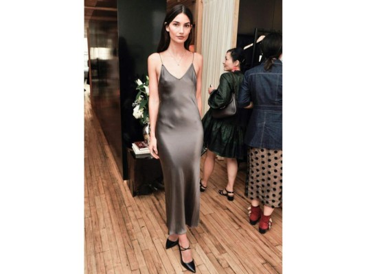 Slip Dress. Perfecto para presumir la silueta sin perder la elegancia