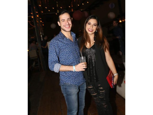Ephrain Santos y Adriana Sandoval (foto: Héctor Hernández)