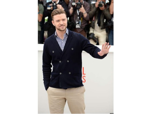 Defitivamente Justin Timberlake es mucho más sexy ahora que es padre que hace 9 años. Es más People Magazine lo llama el 'nuevo papá más atractivo'.