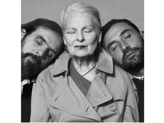 Vivienne Westwood crea colección de edición limitada para Burberry