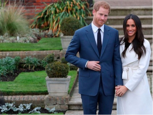 Meghan y Harry anunciaron su compromiso real