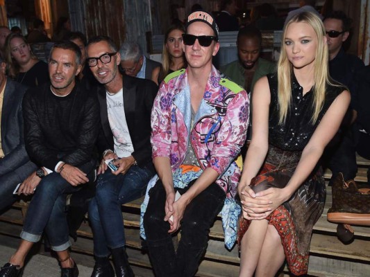 Dean y Dan Catten junto a Jeremy Scott