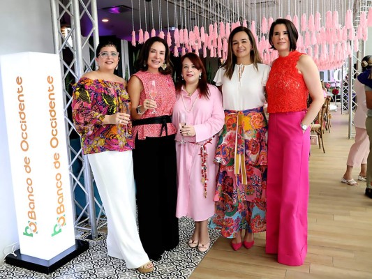 Así se vivió Roses and Rosé Brunch for a Cause by Estilo