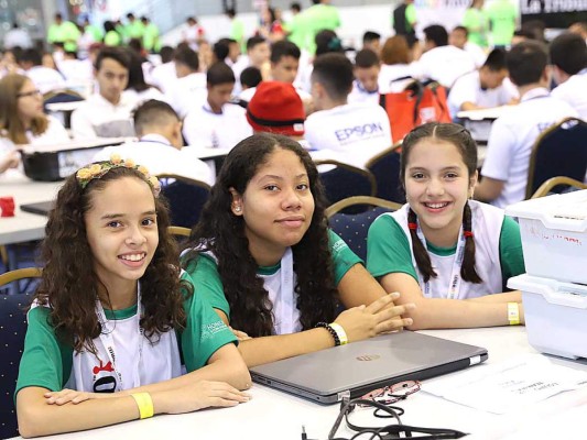 II Olimpiada Nacional de Robótica en Unitec