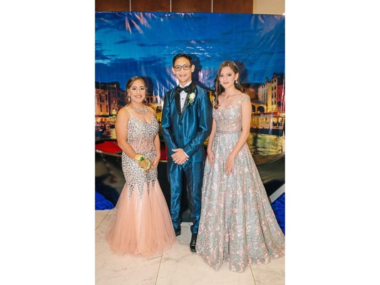 Elegante prom de la clase 2019 de Freedom High School  