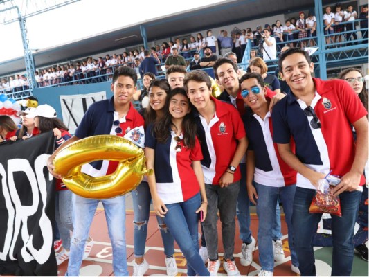 Senior entrance, Macris School 2019  