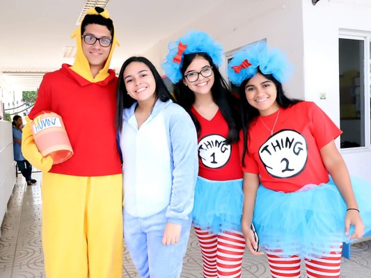 Daniel Montoya, Adriana Illescas, Natalia Castiñeiras y María Fernanda Colindres