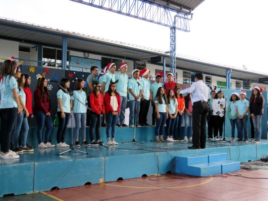 Macris School da la bienvenida a la Navidad