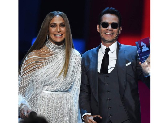 ¿Marc Anthony aún enamorado de JLo?